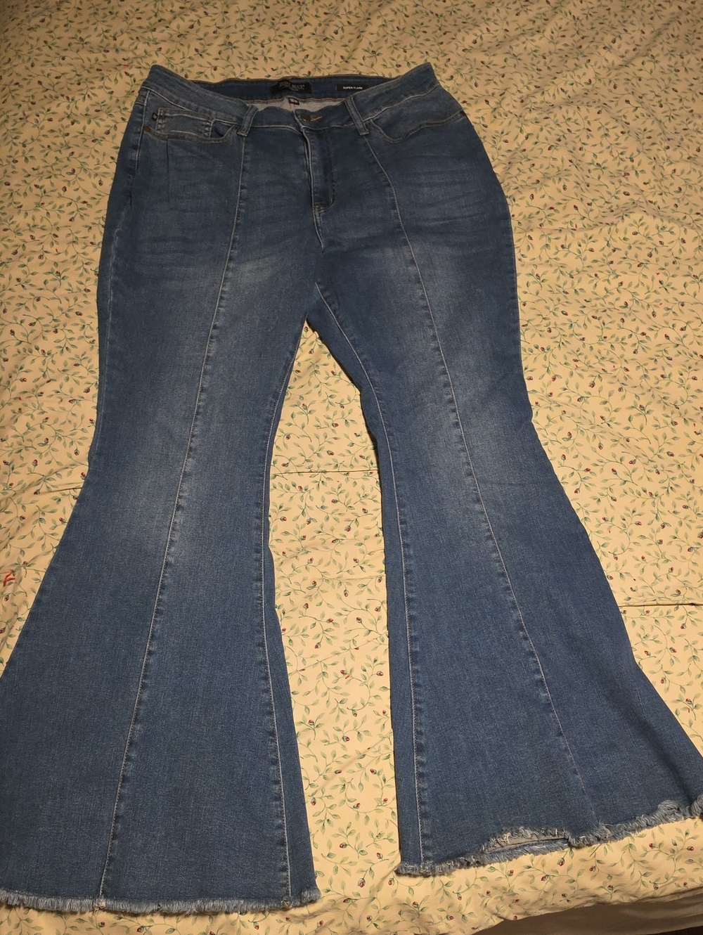 Judy Blue Medium Wash Flare Jeans with Raw Hem